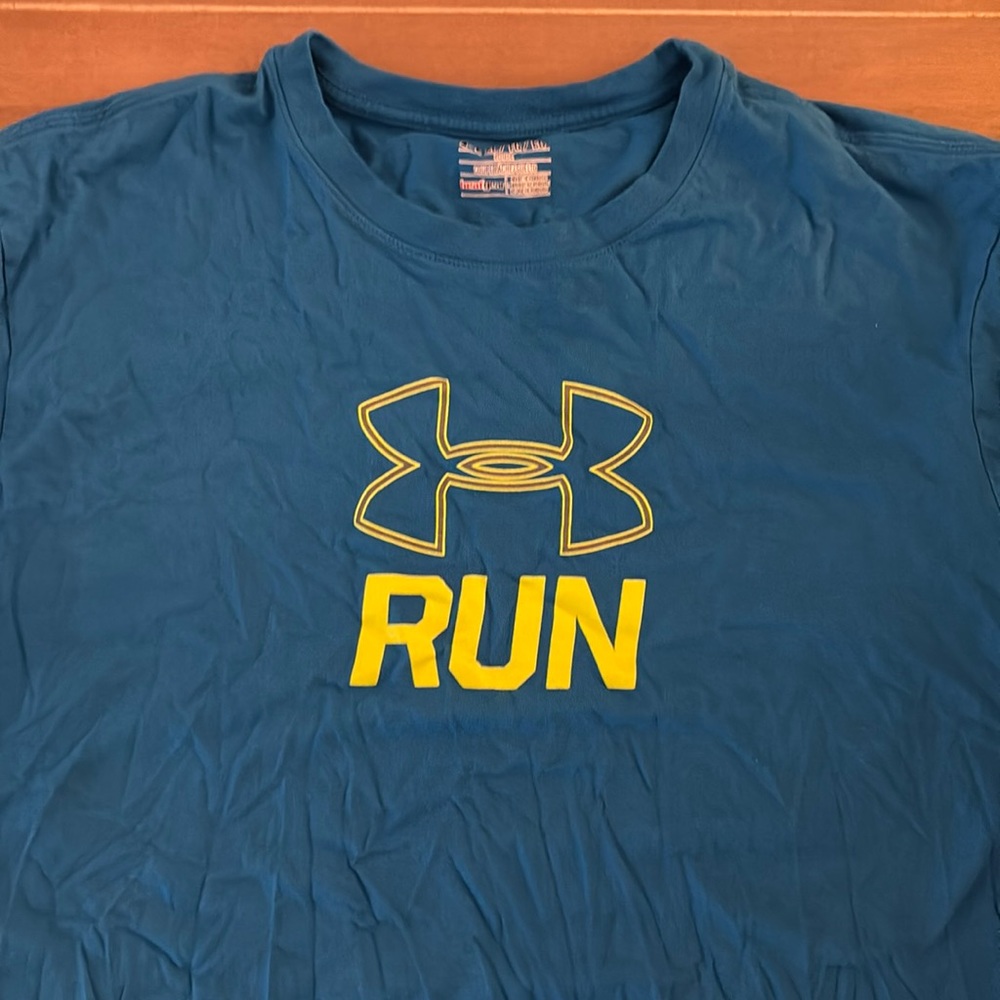 Under Armour run shirt